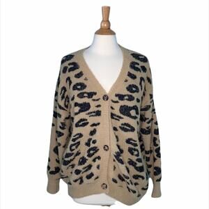 Leopard Print Cardigan Y11